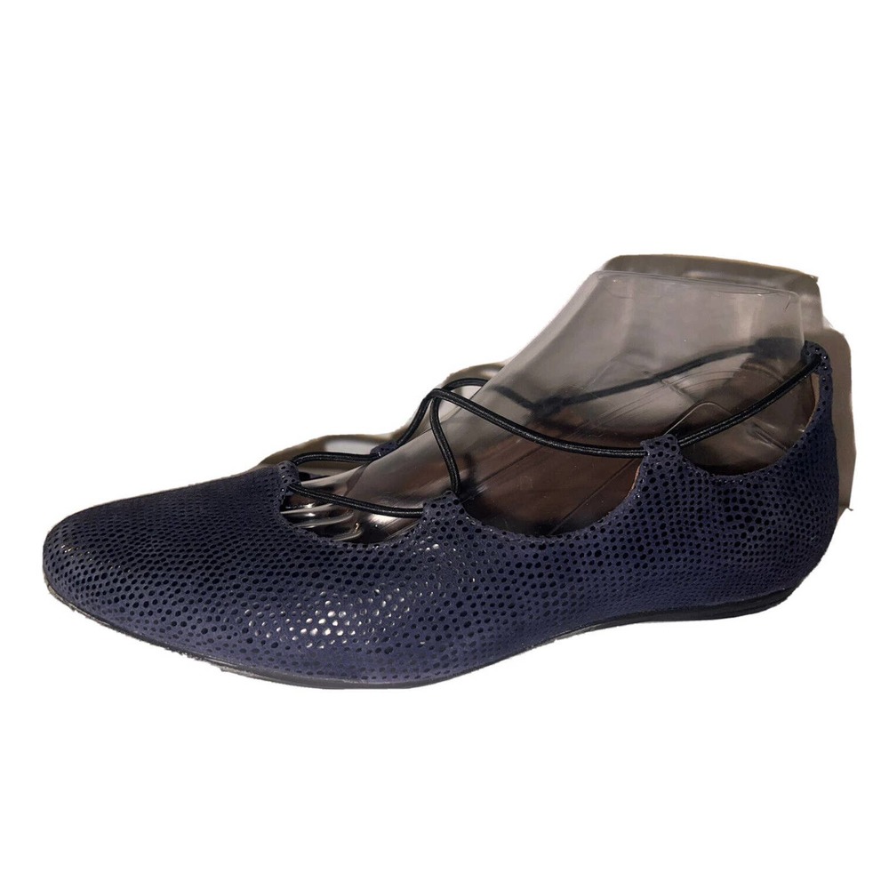 EARTHIES by Earth Shoes Women's Size 9B Navy Blue Leather ESSEN Elastic Flats
